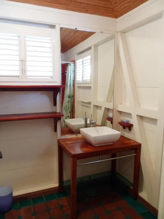 Appartement Aigue Marine Divaloc à Sainte-Anne